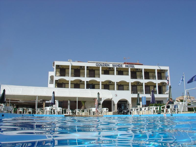 Grcka hoteli letovanje, Krf, Agios Georgios,hotel Golden Sands, eksterijer